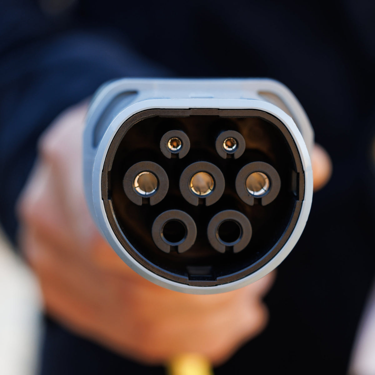 E-Mobility Interconnect and Cable Trends for OEMs – CDM Inc.